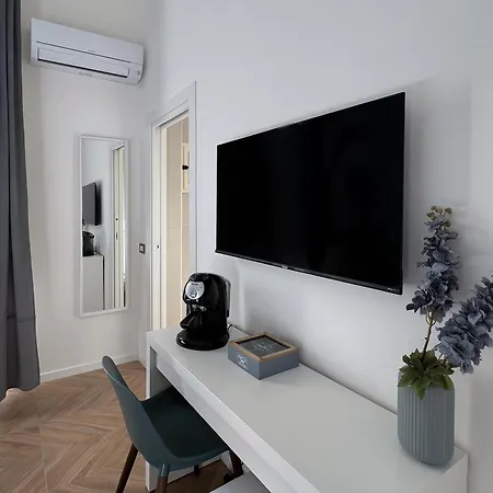 Sciòrooms 4* Nápoles